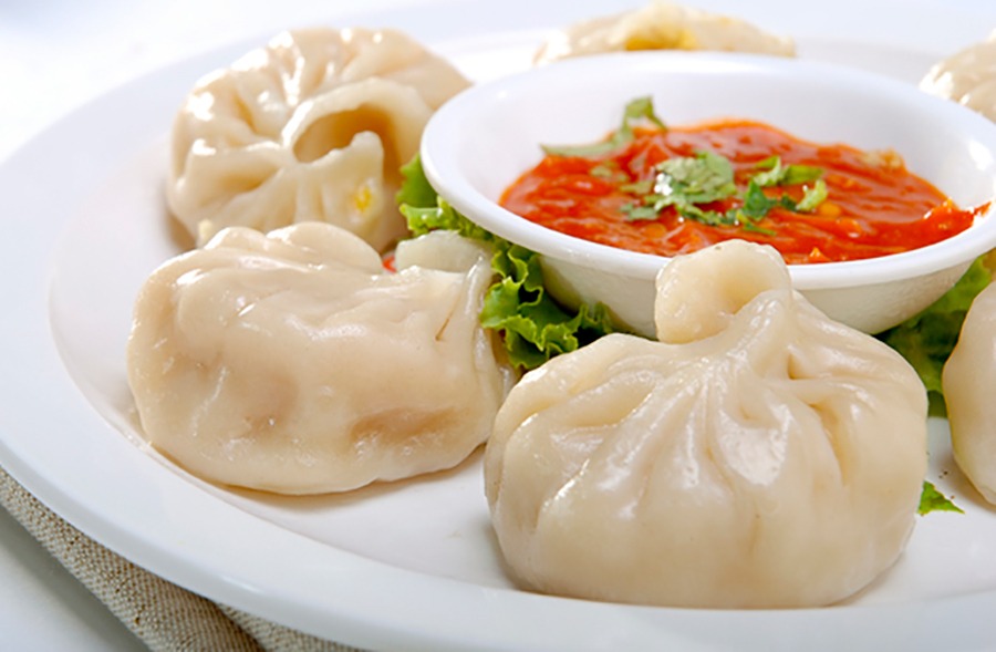 १५०० जनाले एकैपटक मःमः खाएर गिजिनबुकमा नाम लेखाउने प्रयास