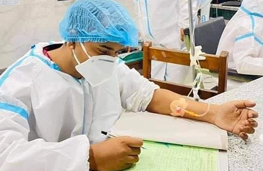 आफैँ थला पर्दा पनि बिरामीलाई जोगाउँदै