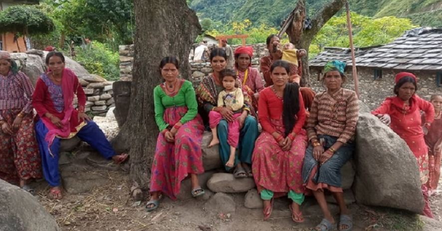 भोकमरीको चपेटामा हलिया बस्ती, एउटै घरमा १०७ जनाको बसोबास !