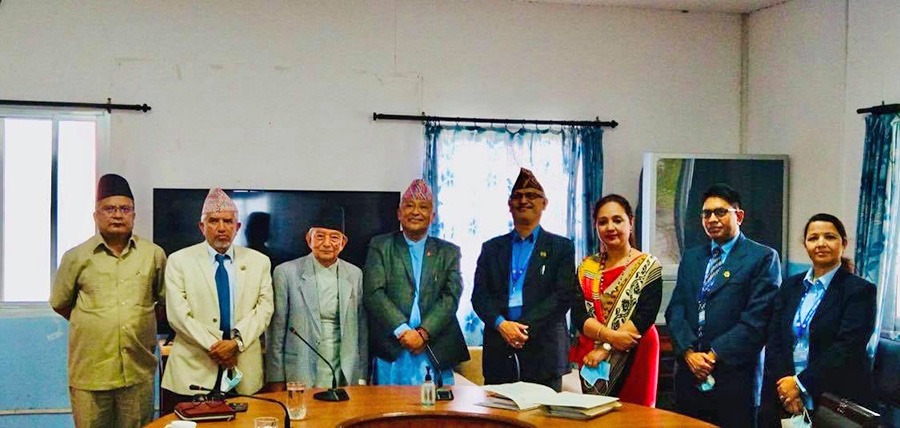 मन्त्री कृष्णगोपाल श्रेष्ठले भने– गल्ती महसुस भएको छ, आइन्दा यस्तो गर्दिनँ