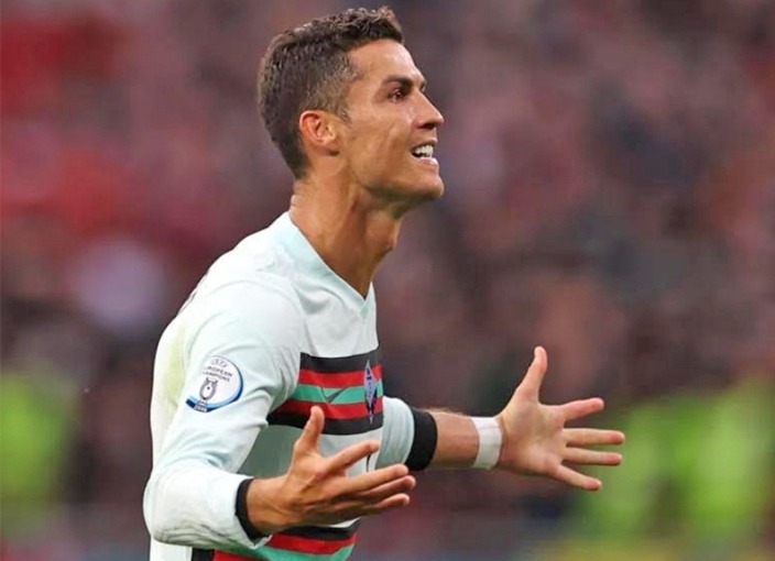 रोनाल्डोको कीर्तिमानी गोल, पोर्चुगल ३-० ले विजयी