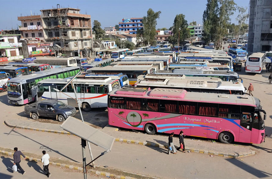 कैलालीमा लामो दुरीका सवारीसाधन पनि चलाउन पाइने