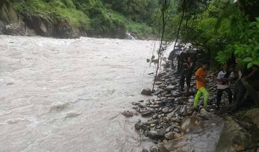 दार्चुला घटनाको महत्त्वपूर्ण प्रमाण फलामे तुइन तार ‘गायब’ !