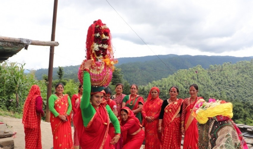 सुदूरपश्चिममा गौरा पर्वको रौनक, आज मुख्य दिन अठवाली मनाइँदै