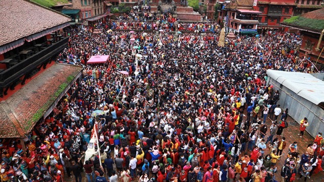 स्वास्थ्य मन्त्रालयको चेतावनी : फेरि कडा निषेधाज्ञा हुनसक्छ