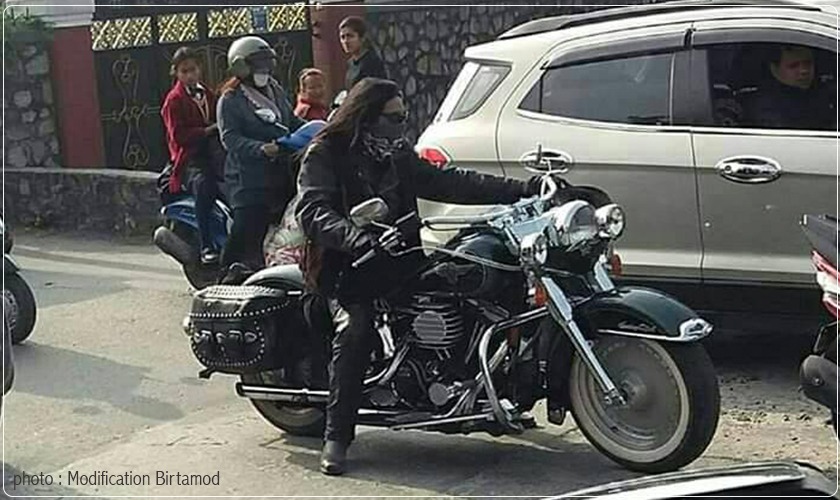 विवादमा पूर्वयुवराज : पोखरा र काठमाडौंमा मोटरसाइकल भटट !