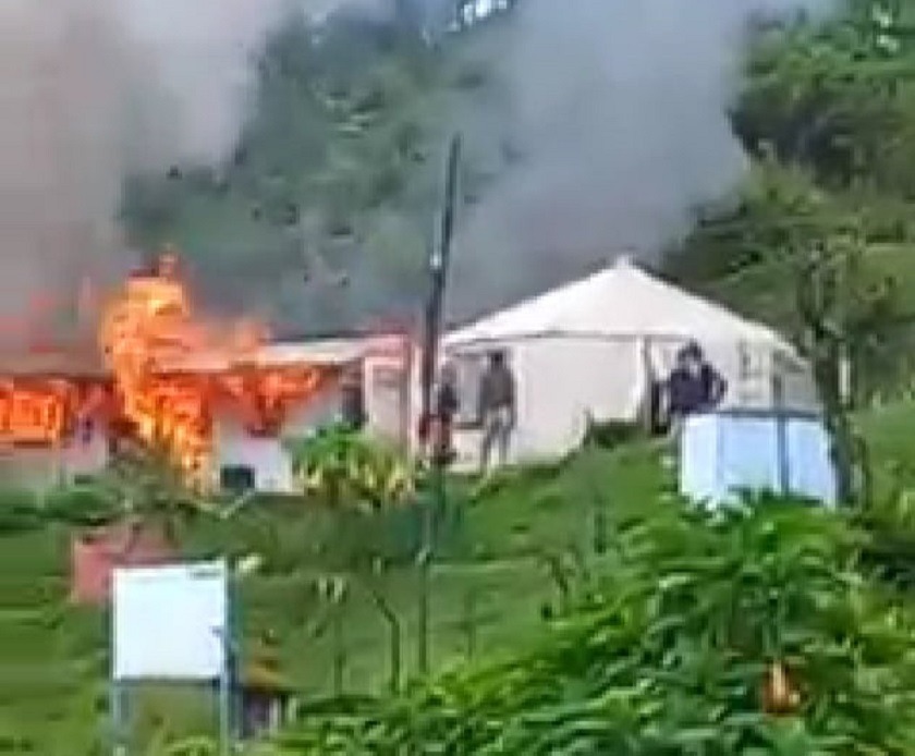 विद्युत् सर्ट भई दोलखाको वोच प्रहरी चौकीमा आगलागी