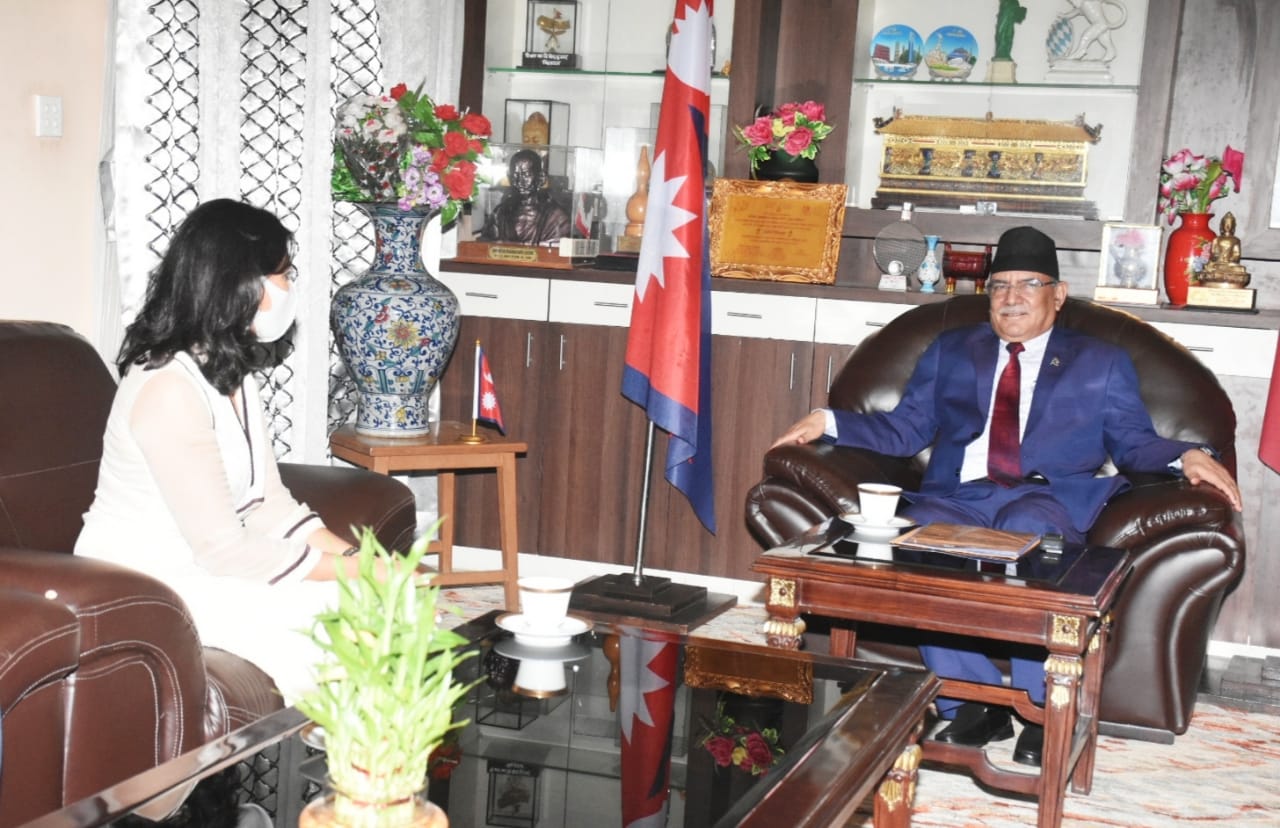 प्रचण्डले फतिमासँग भने- राष्ट्रिय सहमति बनाएर एमसीसी पास गर्छौं