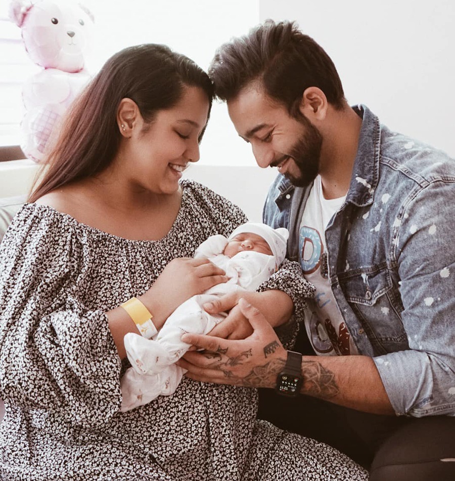 आमा बनिन् प्रियंका