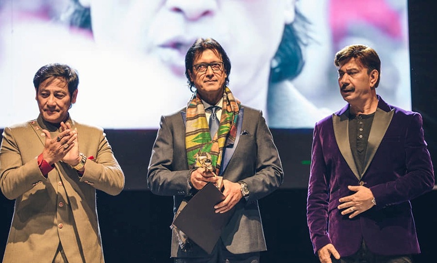 के भुवन र शिव राजेश हमाललाई ‘महानायक’ मान्न तयार छैनन् ?