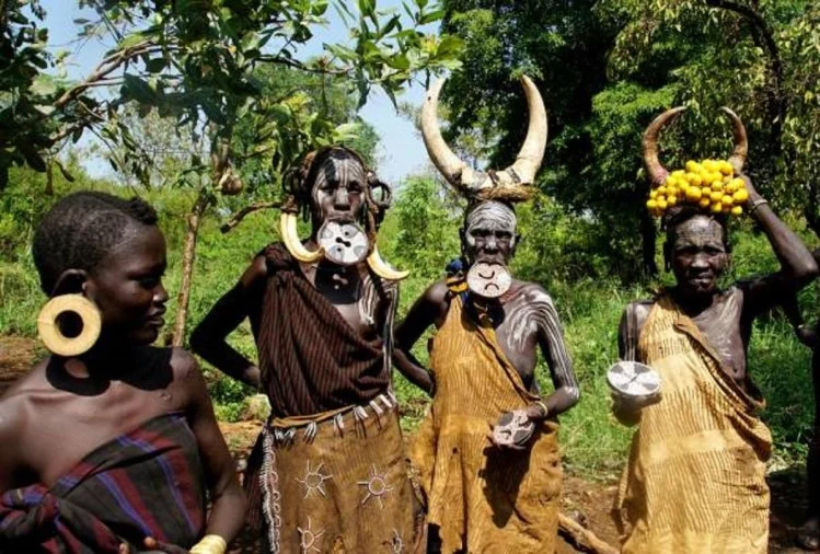 संसारकै खतरनाक आदिवासी, जसको छ मान्छे मार्ने सोख