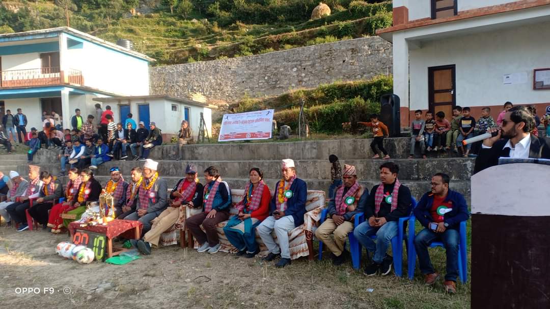 बडीमालिका ८ काे दाेस्राे नगर स्तरीय फुटवल कप आजबाट सूरू