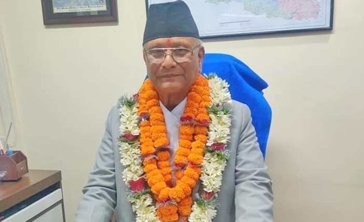 उद्योगमन्त्री गजेन्द्र हमालद्वारा राजीनामा दिने घोषणा