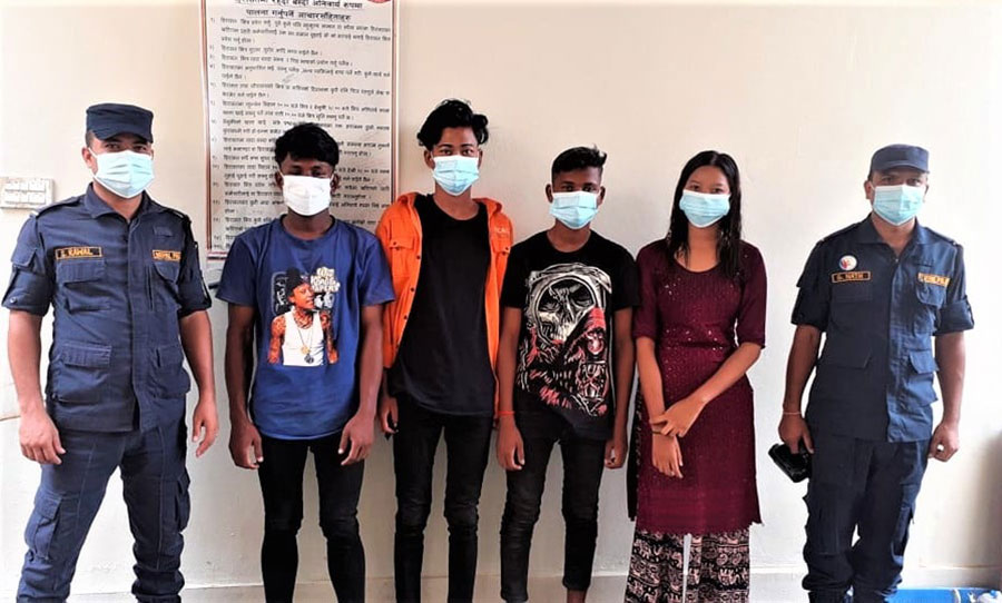 लागुऔषधसहित ६ जना पक्राउ