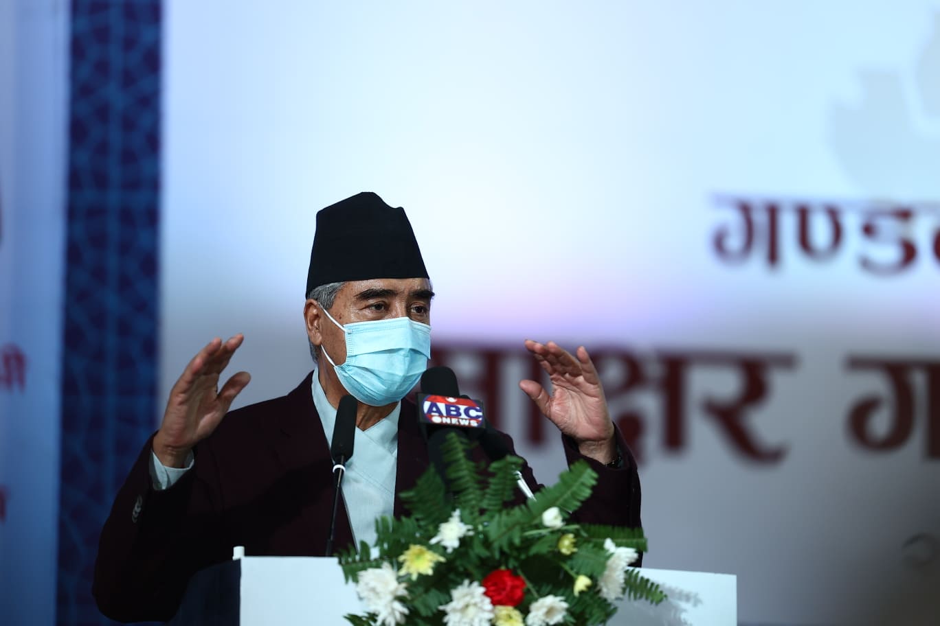 प्रजातन्त्रको विकल्प प्रजातन्त्रबाहेक अरु केही हुन सक्दैनः प्रधानमन्त्री