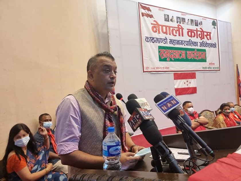 हामीले कसैसँग मिलेर होइन एक्लै लडेर बहुमत ल्याउँछौँ : गगन थापा