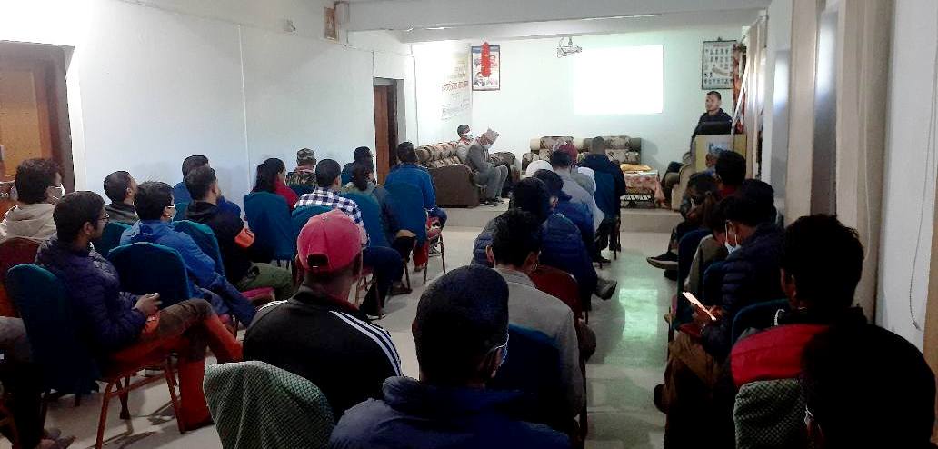 बाजुरामा खाद्य अधिकारका सवालको पहिचान गर्न अन्तरक्रिया