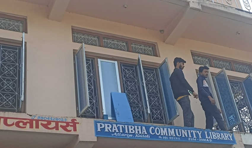 काँग्रेसको मतगणनास्थलमा ढुङ्गामुढा प्रहार