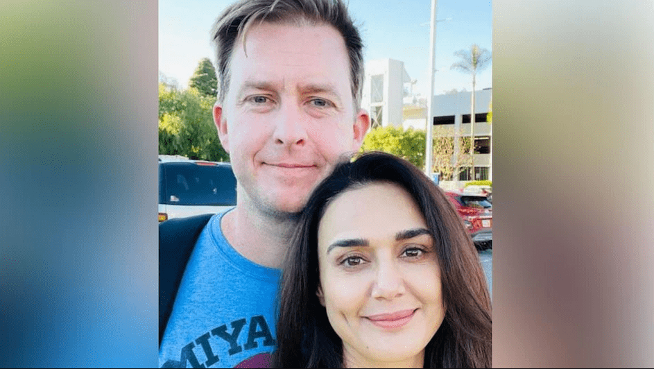 ४६ वर्षको उमेरमा जुम्ल्याहा सन्तानकी आमा बनिन् प्रिति जिन्टा