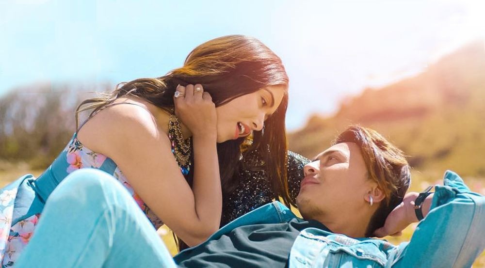 बलिउड फिल्म ‘सूर्यवंशी’ चलेसँगै धमाधम तोकिँदै नेपाली फिल्मको प्रदर्शन