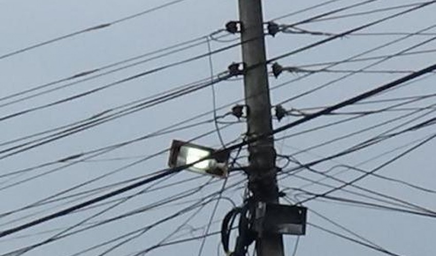 कञ्चनपुरको पुनर्वासमा अज्ञात समूहद्वारा सडक बत्ती तोडफोडको प्रयास