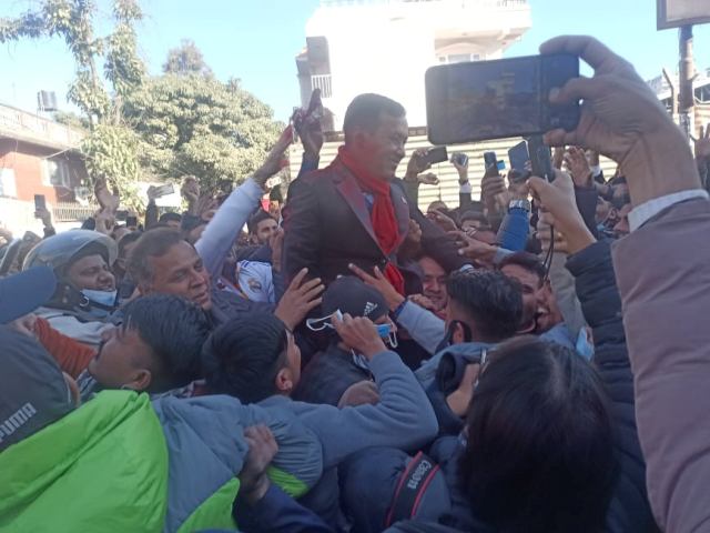 विश्वप्रकाश शर्मा काँग्रेस महामन्त्रीमा विजयी