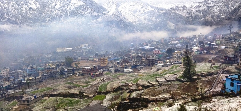 बाजुराका उच्च हिमाली भेगमा हिमपात, मार्तडीमा चिसो बढ्यो