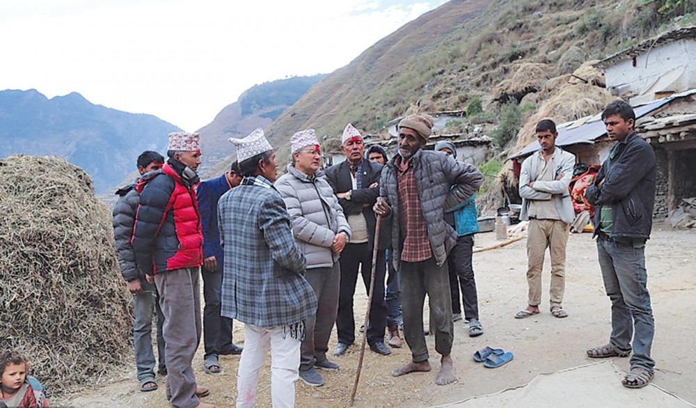 उस्तै छन् गाउँका पीडा