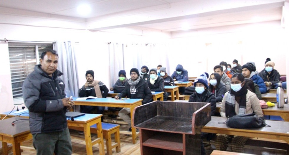 एमबीबीएस पढ्न जुम्ला