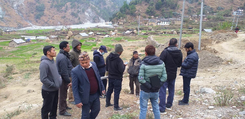 मार्तडीमा खेलमैदान निर्माणका लागि जग्गा छनोट गरिदै