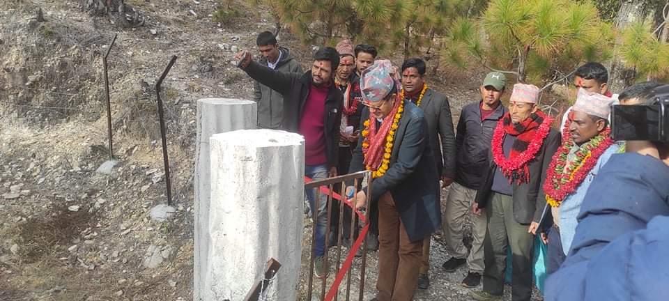 चुनावमा गरेका बाचा पूरा गर्दै पुर्वमन्त्री शाह, चाैराटाका ९२ परिवारका घरघरमा खानेपानीका धारा