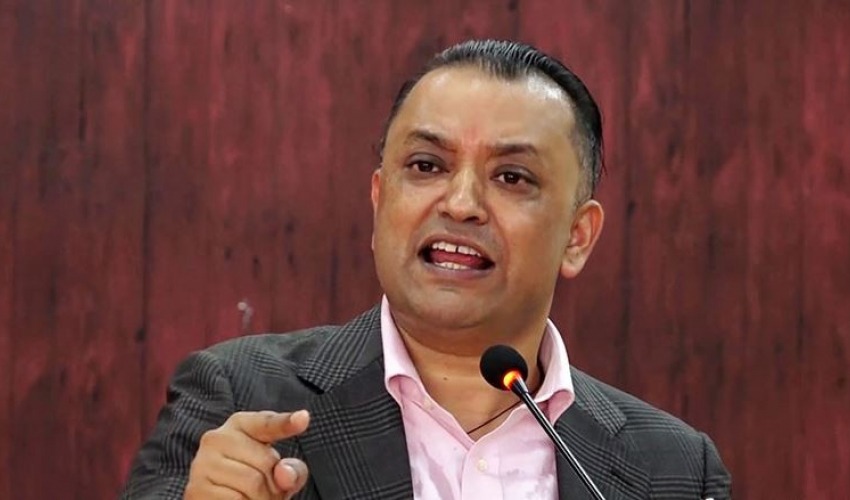 मागेर देश चल्छ भन्नेका छोराछोरी अमेरिका गइसके : गगन थापा