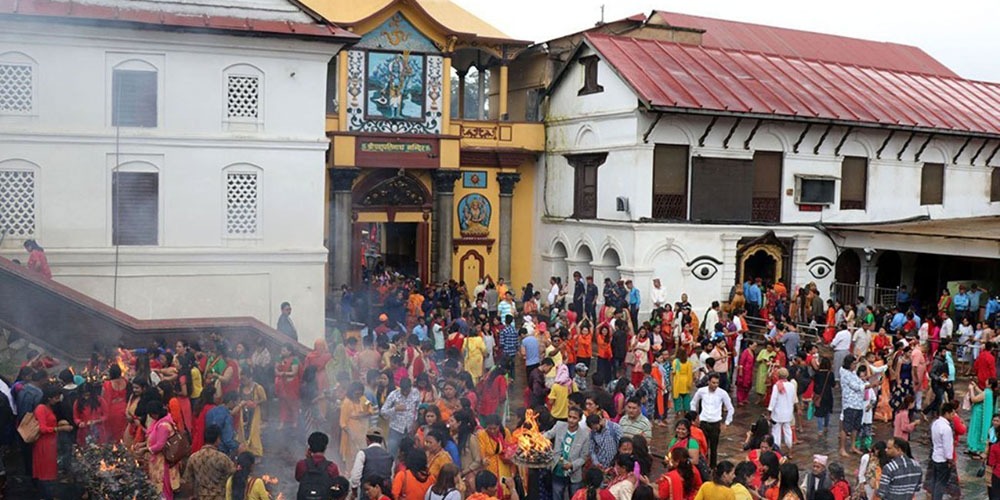 आज महाशिवरात्रि पर्व :  पशुपतिनाथ सहित देशभरका शिवालयमा दर्शनार्थीको घुइँचो