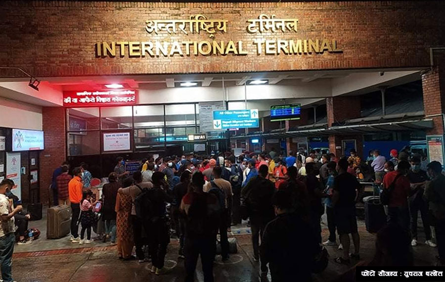 त्रिभुवन विमानस्थल छिर्न ‘प्रिन्टेड टिकट’ अनिवार्य !