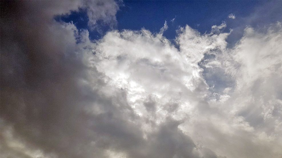 आज र भोलि आंशिक देखि सामान्य बदली, मंगलबारदेखि ठूलो पानी पर्ने सम्भावना