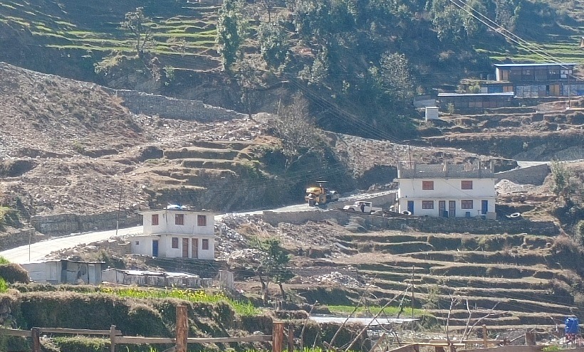 ‘२२ वर्षपछि मार्तडी-कोल्टी सडक कालोपत्रे’