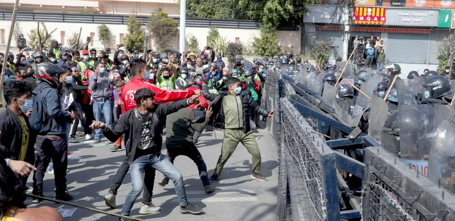 बाहिर आन्दोलन, भित्र अनुमोदन