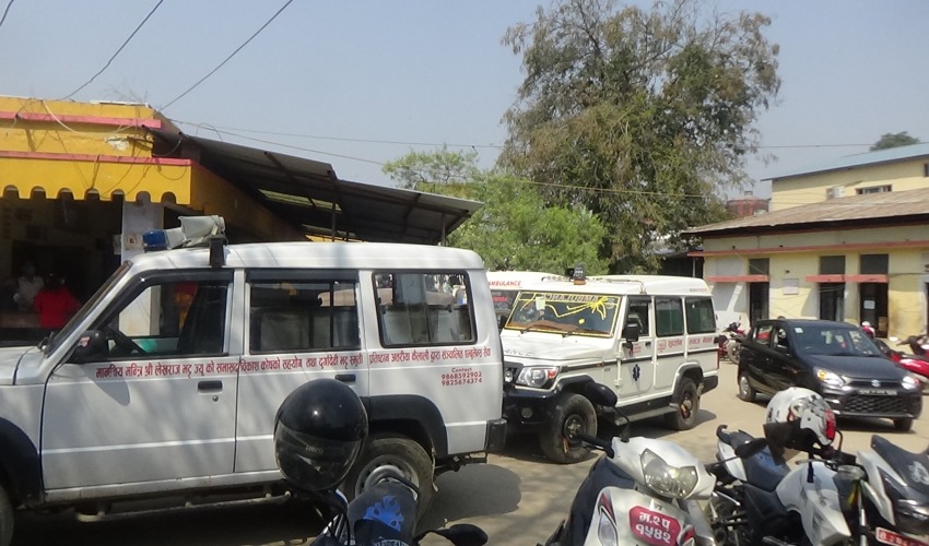 सुदूरपश्चिममा निर्देशिकाविपरीत एम्बुलेन्स सञ्चालन