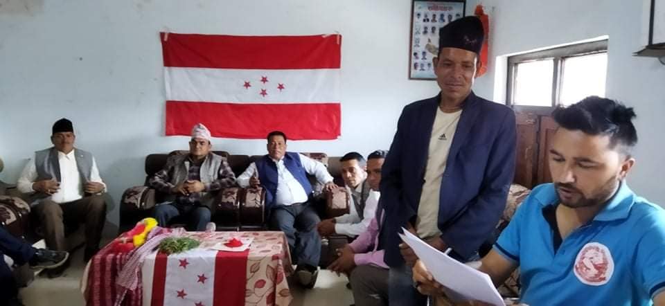 हिजो एमालेमा प्रवेश गरेका रावल आज काँग्रेसमै फर्किए