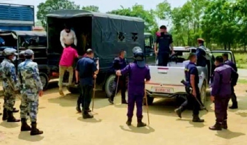 प्रहरीमाथि आक्रमण गर्ने ६ जना पक्राउ