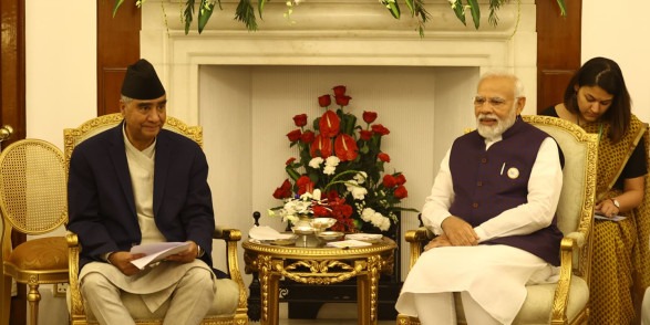 प्रधानमन्त्री देउवा र समकक्षी मोदीबीच भेटवार्ता