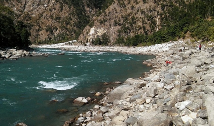 कर्णाली नदीमा अछामका दुई बालक बेपत्ता
