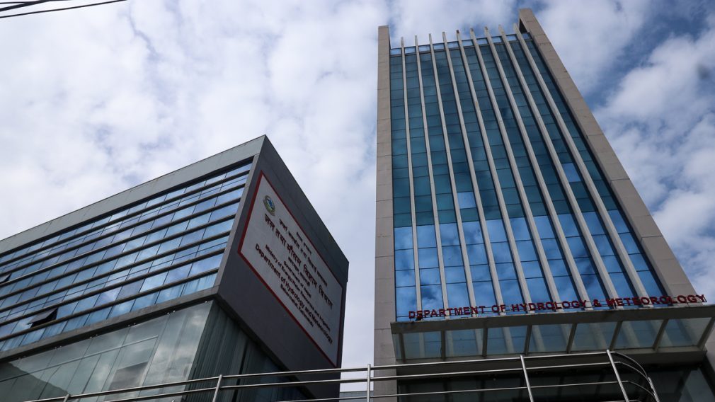 मौसम खराब हुँदा तारा एयरको जहाज खोज्न समस्या