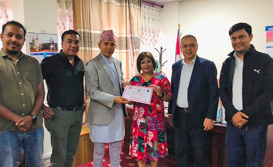 फिल्म ‘चिसो मान्छे’लाई युनिभर्सल सर्टिफिकेट