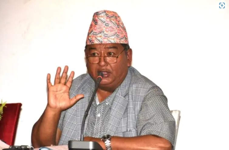 मन्त्रीबाट हटाएर देखाउन माधव नेपाललाई श्रममन्त्री श्रेष्ठको चूनौति