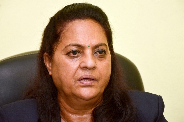 प्रधानमन्त्रीलाई सजग गराउनुपर्छ : पुष्पा भुसाल