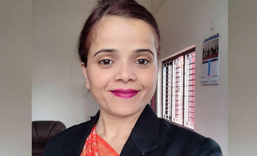 पूर्वप्रधानन्यायाधीश साहकी छोरी न्यायाधीशबाट बर्खास्त