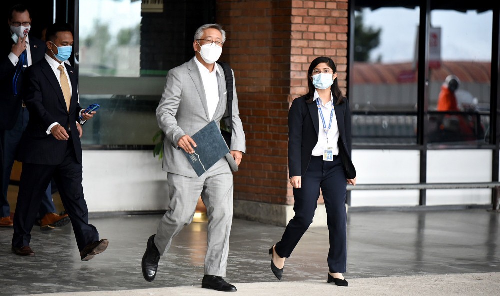 नेपाल आइपुगे अमेरिकी सहायक विदेशमन्त्री डोनाल्ड लु