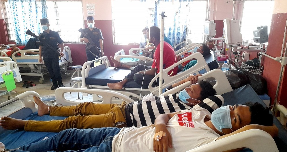 मोरङ कारागारका कैदीबन्दीमा कोरोना, उपचारका क्रममा एकको मृत्यु