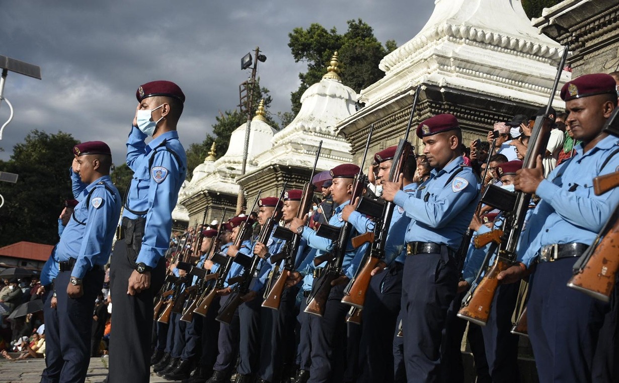 प्रदीप गिरिको राजकीय सम्मानका साथ अन्त्येष्टि
